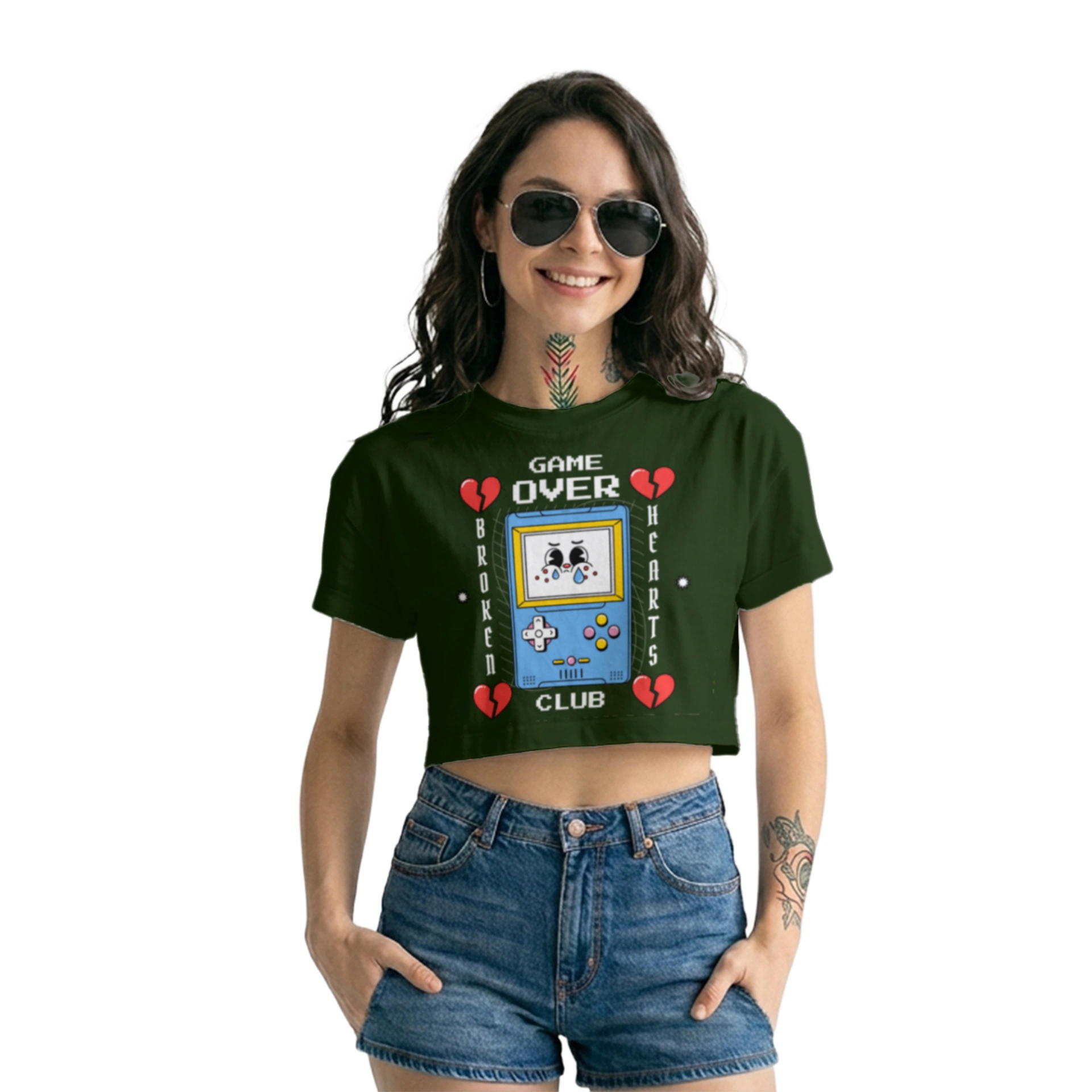 Crop Top 'Game Over Broken Hearts Club' | Estilo Retro Gaming